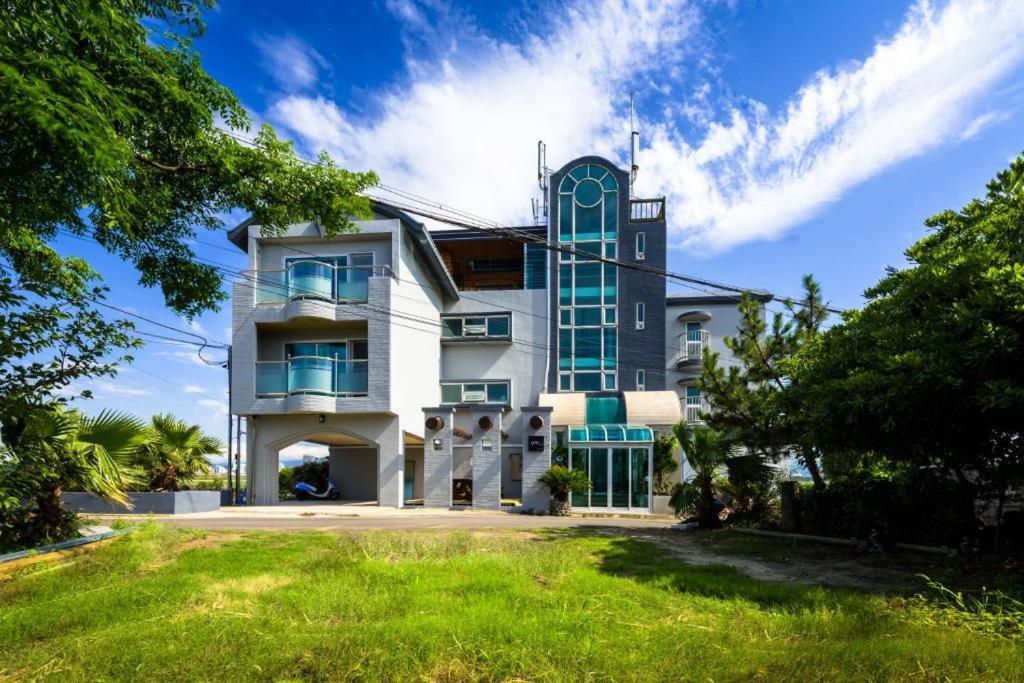 Romance Jeju Pension Екстериор снимка